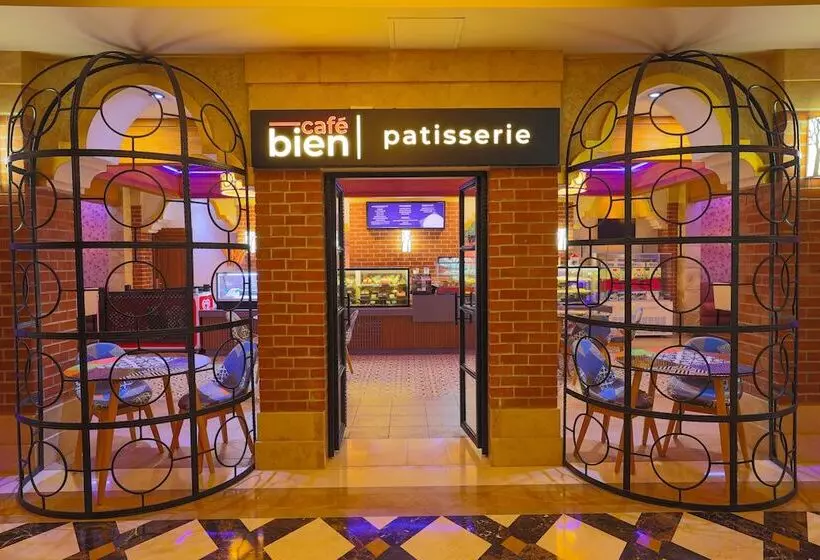 Crystal Family Resort & Spa   Ultimate All Inclusive