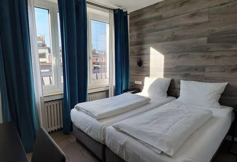 فندق Rheinmetropole