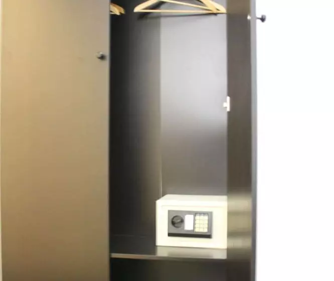 ホテル Rheinmetropole