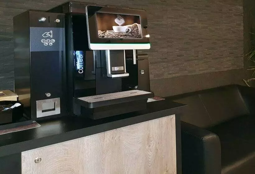 ホテル Rheinmetropole