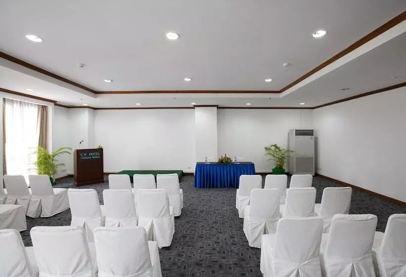 هتل Ch