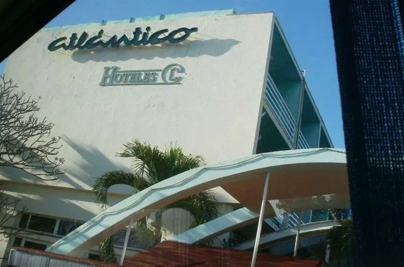 هتل Atlántico