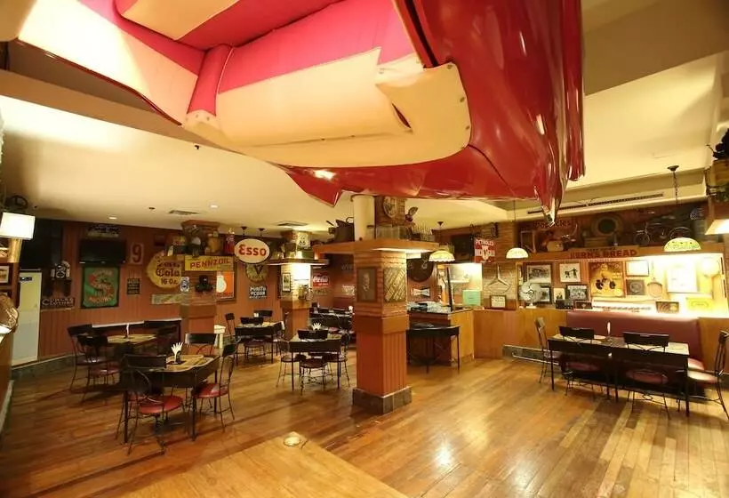 Crown Regency Hotel And Towers