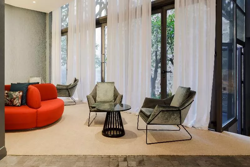 هتل Eme Catedral Mercer