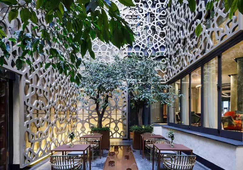 هتل Eme Catedral Mercer