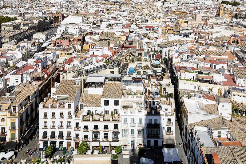 هتل Eme Catedral Mercer