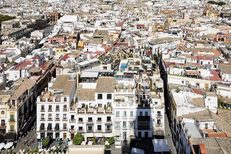 هتل Eme Catedral Mercer