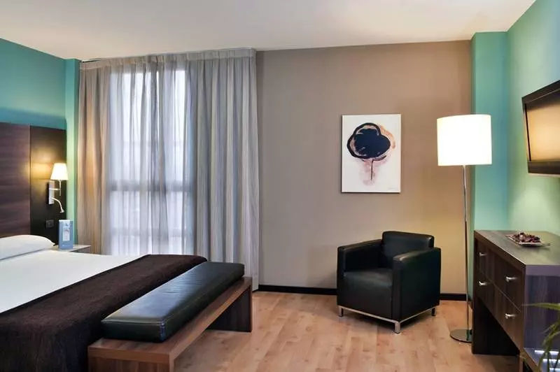 Отель Eurostars Rey Fernando