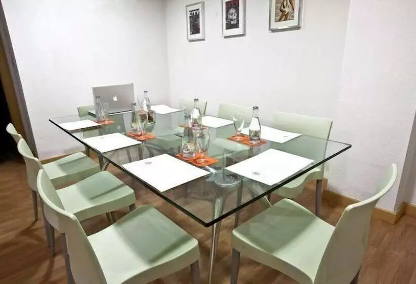 호텔 La City Estacion