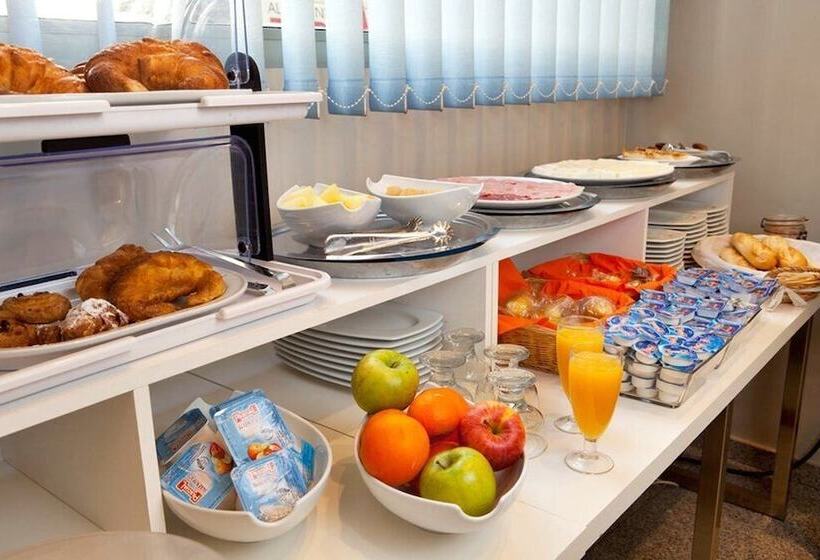 هتل La City Estacion