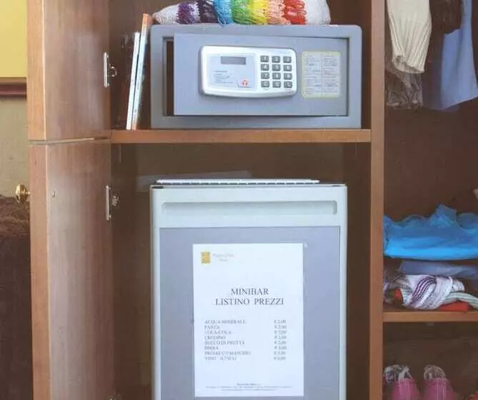 هتل Marco Polo Rome