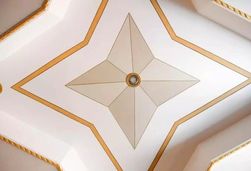 هتل Marco Polo Rome