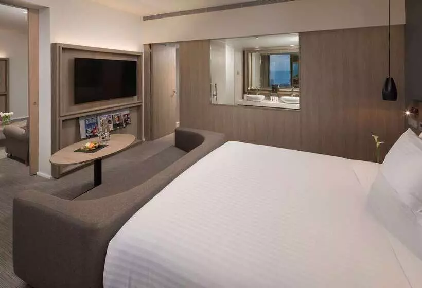 Отель Melia Barcelona Sky 4 Sup