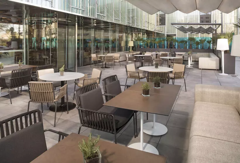 Отель Melia Barcelona Sky 4 Sup