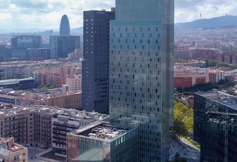 Отель Melia Barcelona Sky 4 Sup