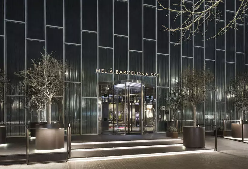 Отель Melia Barcelona Sky 4 Sup