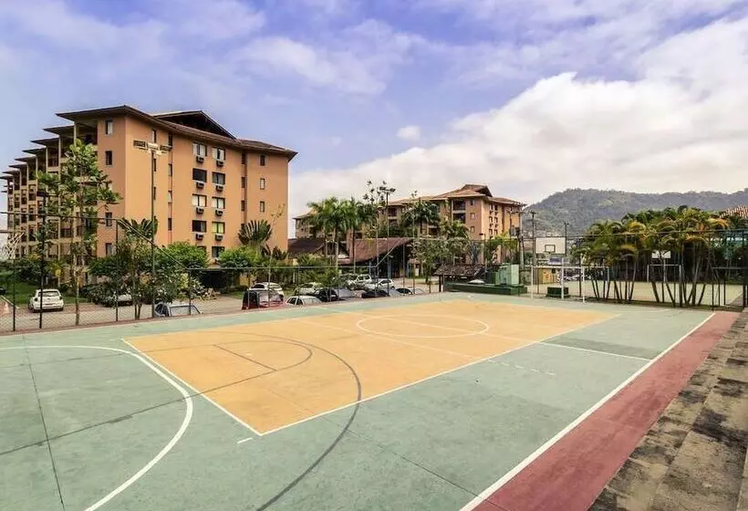 Отель Nacional Inn Angra Dos Reis