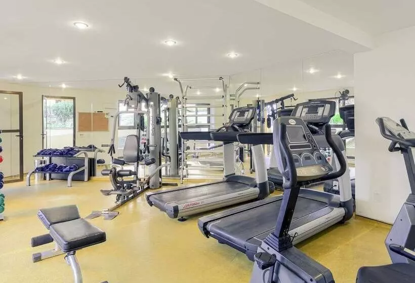 Отель Nacional Inn Angra Dos Reis