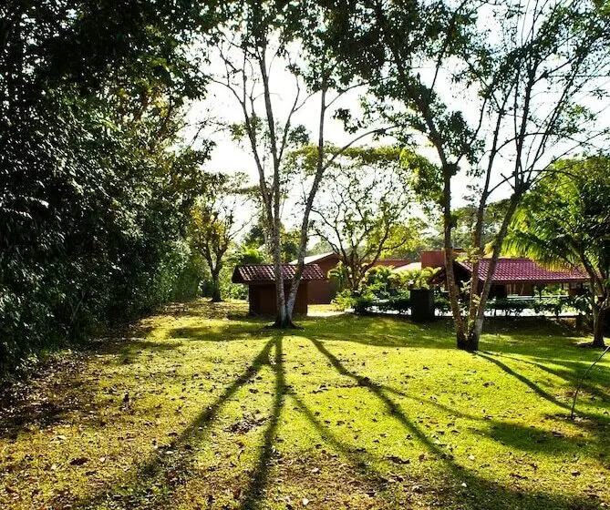 Отель Natural Lodge Caño Negro