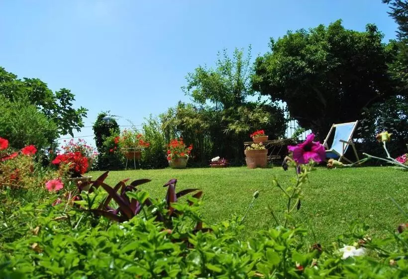 Отель Nido Degli Dei