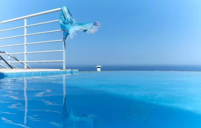 ホテル Nymphes Luxury Apartments