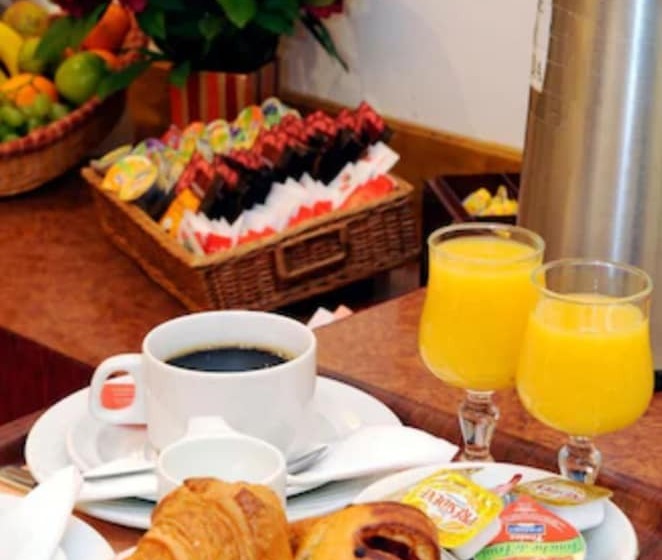 ホテル Printania Porte De Versailles