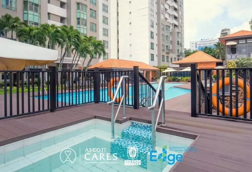 Отель Somerset Ho Chi Minh City