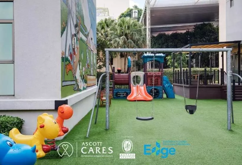 Отель Somerset Ho Chi Minh City