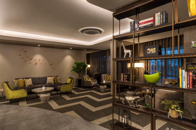 Отель Somerset Ho Chi Minh City