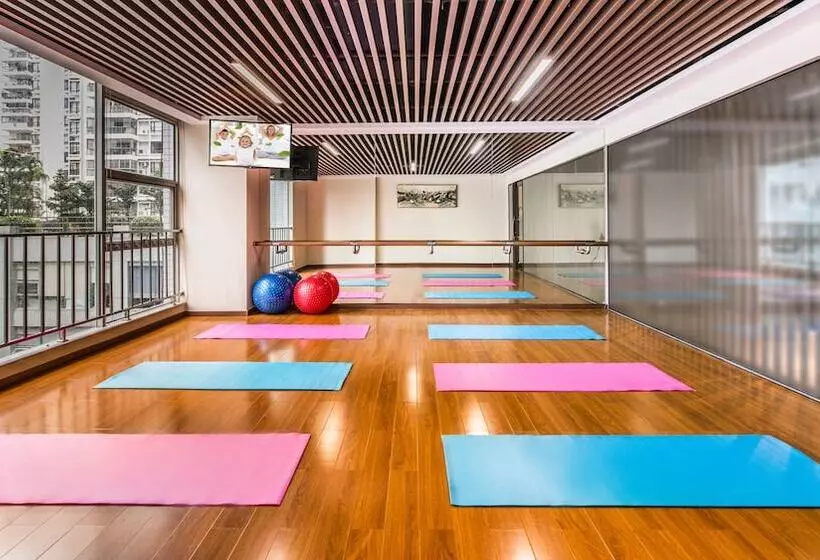 酒店 Springdale Serviced Residence