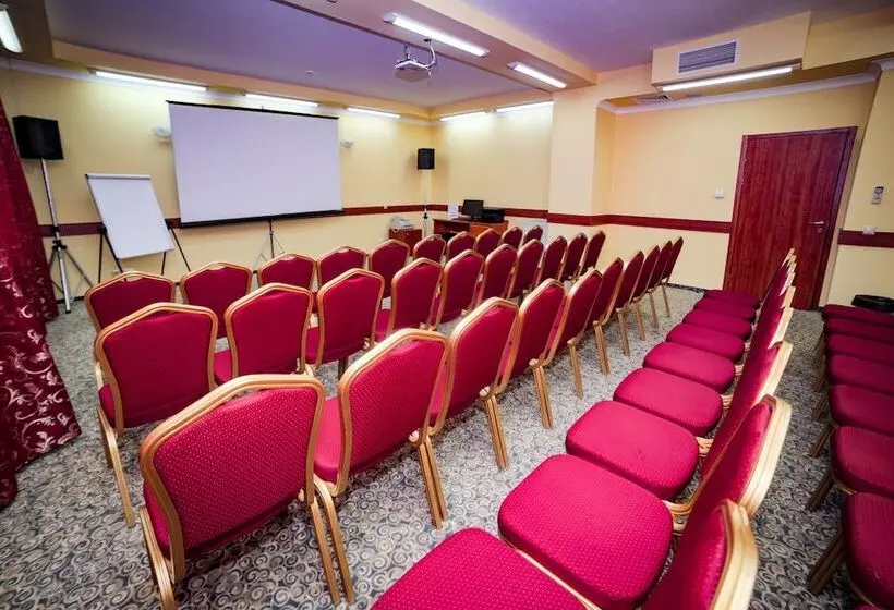 Отель Suleiman Palace