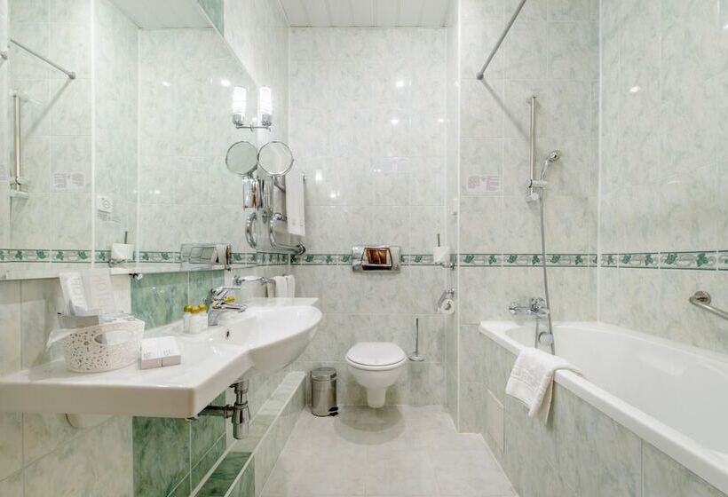 فندق Suleiman Palace