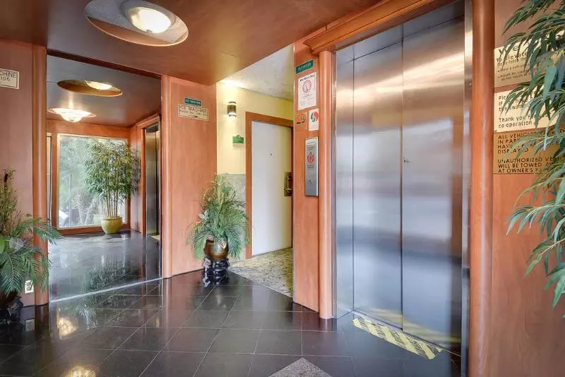 ホテル Vagabond Inn Convention Center Long Beach