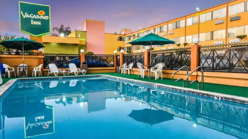 ホテル Vagabond Inn Convention Center Long Beach