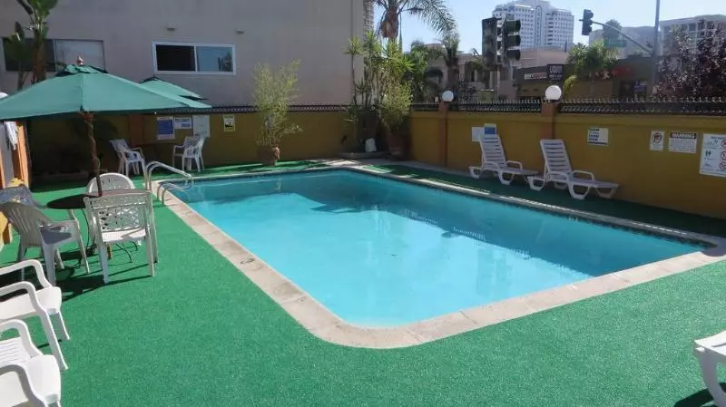 ホテル Vagabond Inn Convention Center Long Beach