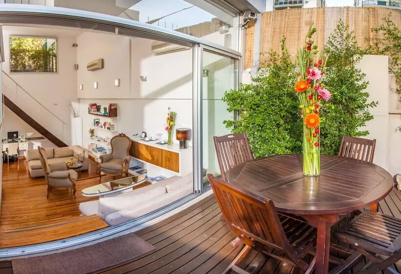 هتل Vain Boutique