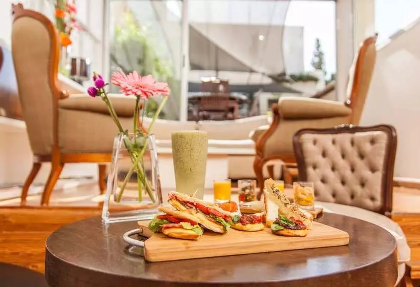 هتل Vain Boutique