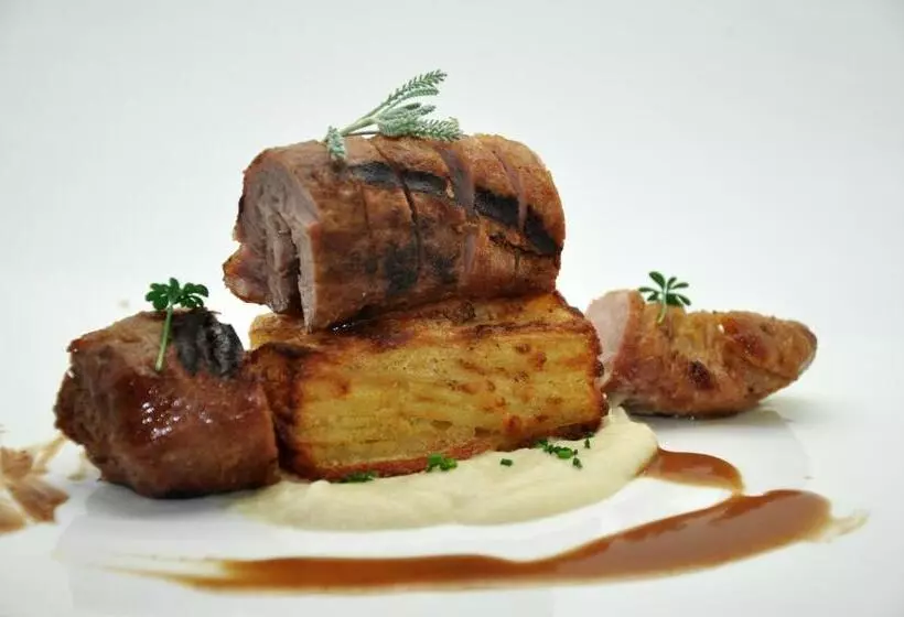 Отель Villa Paulita