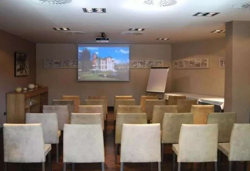 Отель Villa Paulita