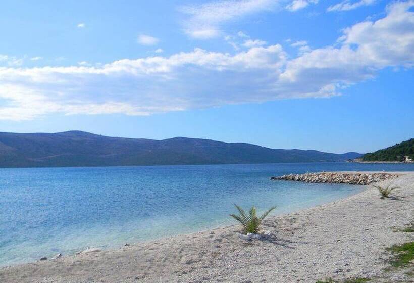 בית מלון כפרי Villa Rustica Dalmatia Apartments