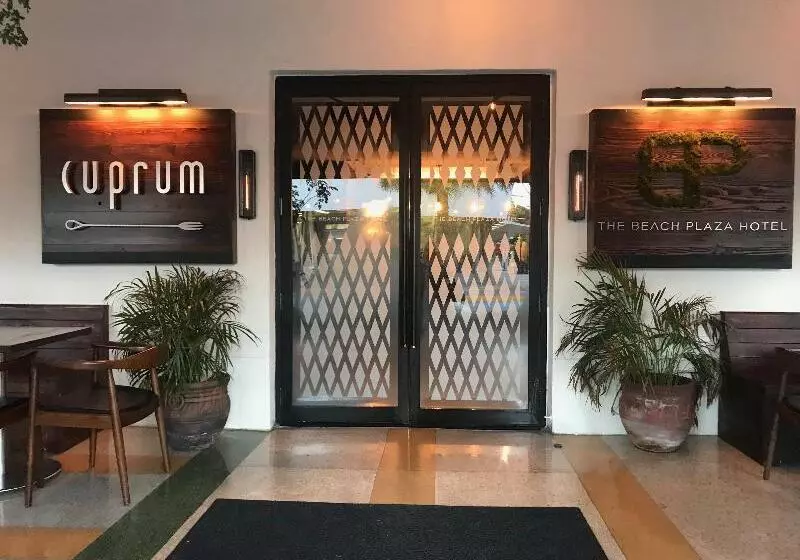 South Beach Plaza Villas