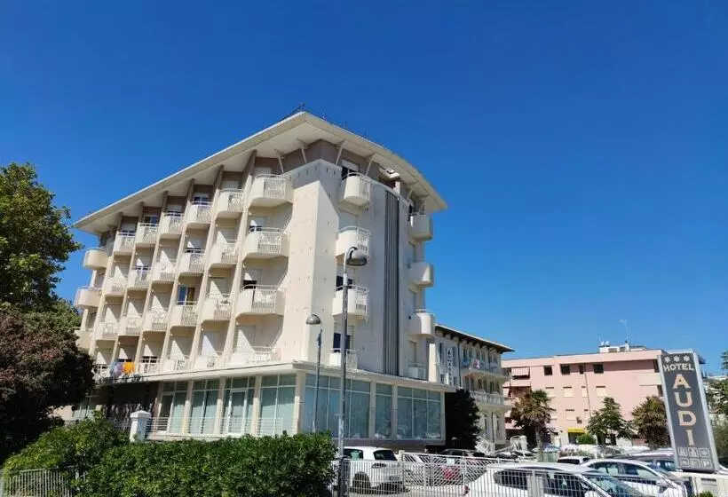 هتل Audi Frontemare