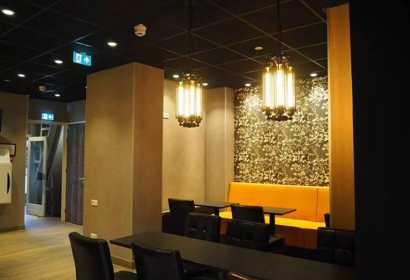 酒店 Blossoms City