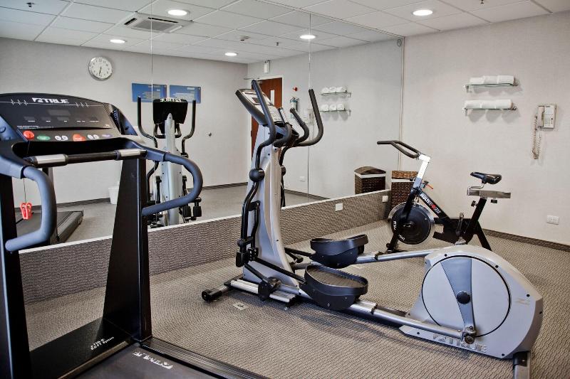 هتل City Express By Marriott Celaya Parque