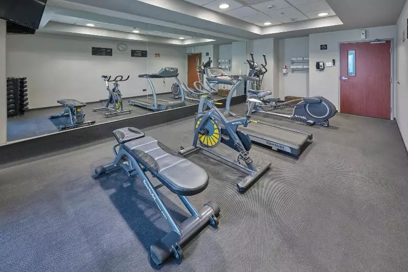 فندق City Express By Marriott Celaya Parque