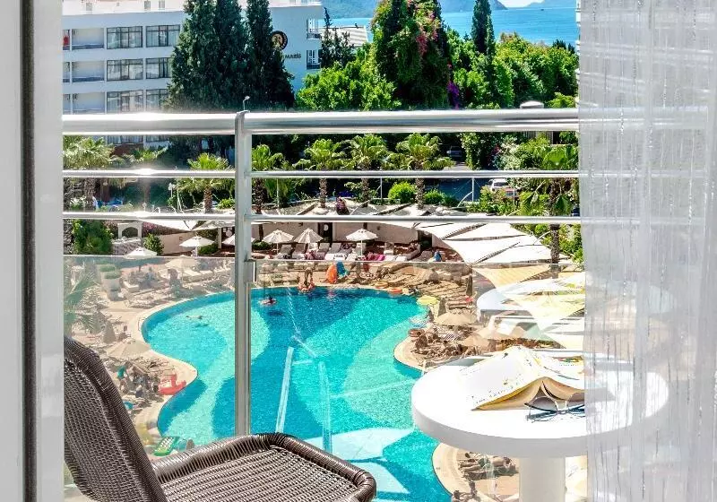 Hotel Grand İdeal Premium