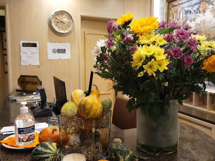 ホテル Laerte Palace