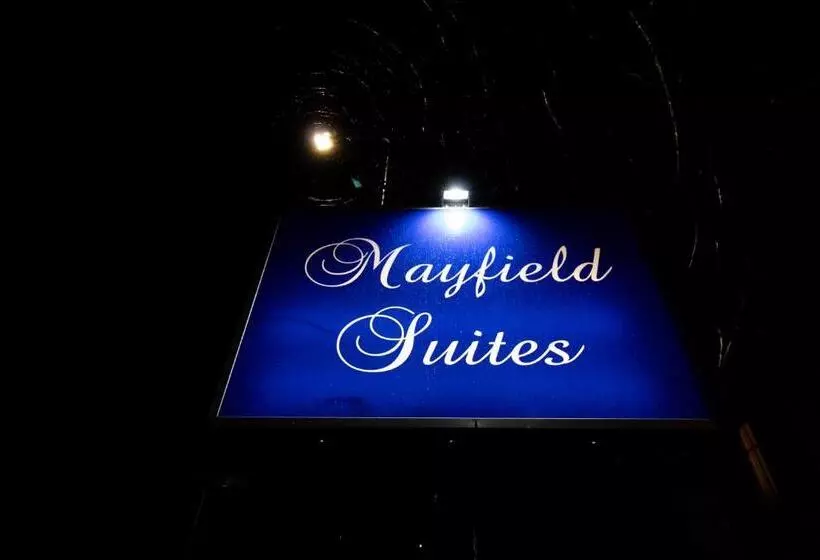 ホテル Mayfield Suites