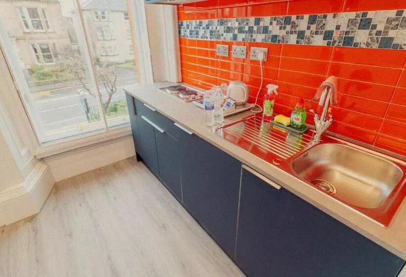 ホテル Mayfield Suites