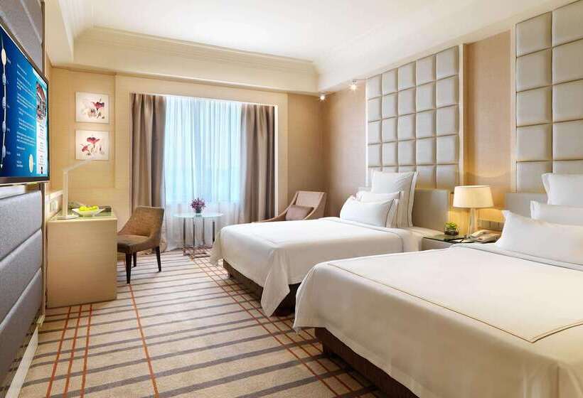 בית מלון כפרי One World